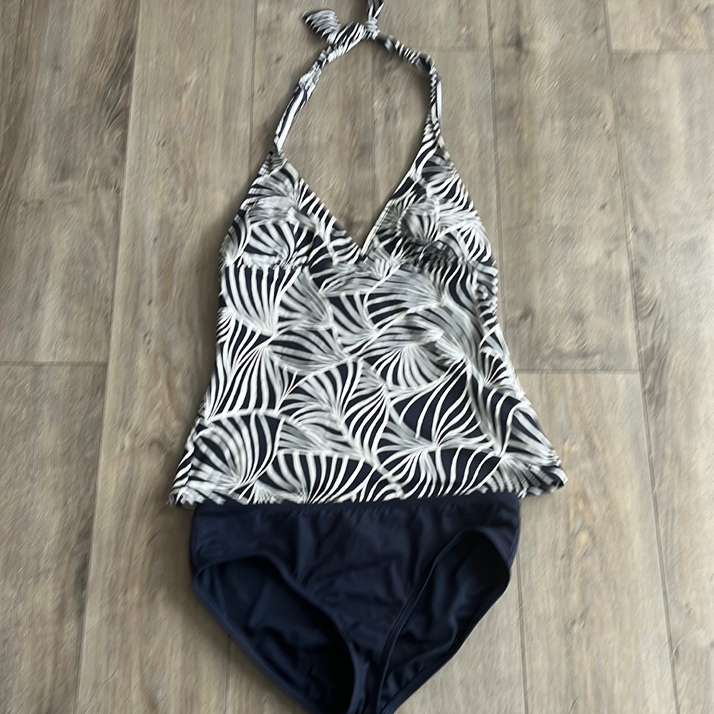 Navy Blue and White Anne Cole Tankini. Size medium
